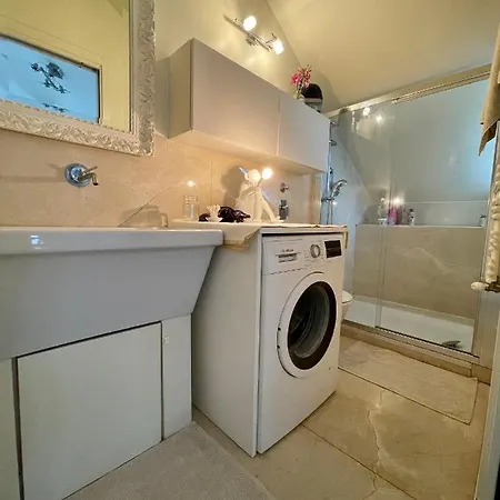 Apartment Mansarda A San Siro