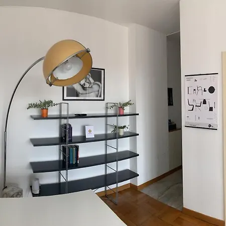 Monolocale Con Vista Su 13 Floor Apartman