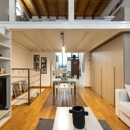 Dergano & Maciachini Cozy Apartman *