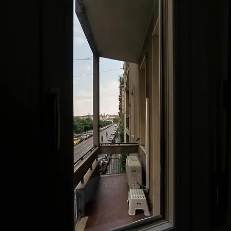 Hbhall Residenze Darsena Mediolan