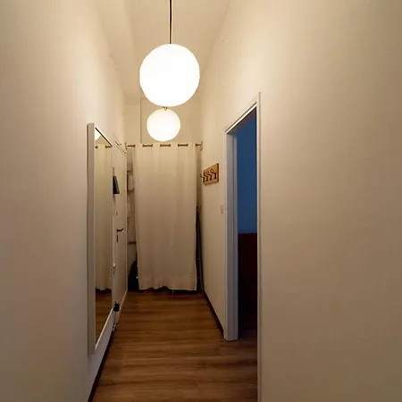 Hbhall Residenze Darsena Daire *