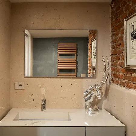 Apartment Bellevue Navigli Milan