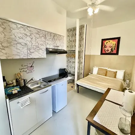 Sacco mini apartment Milano