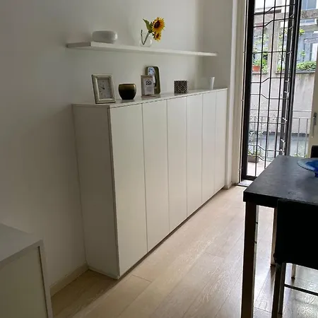 Lovely In The New Porta Nuova Area *