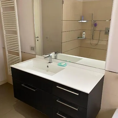 Lovely In The New Porta Nuova Area Milan