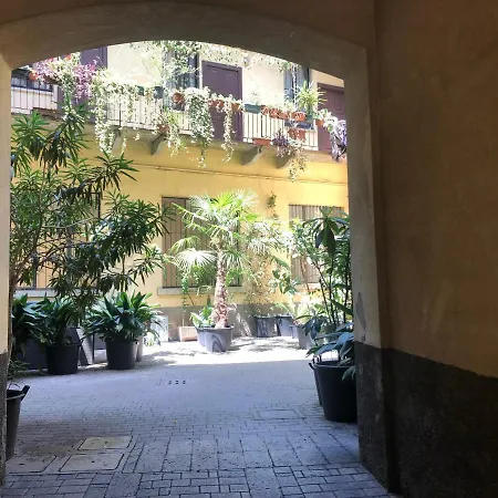 Il Tetto Fiorito Dell'isola Apartamento