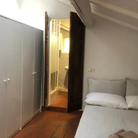 Il Tetto Fiorito Dell'isola