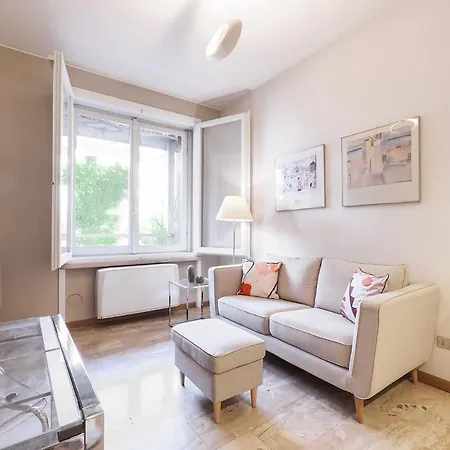 Contempora - Elvezia 8 - E15 * Milan