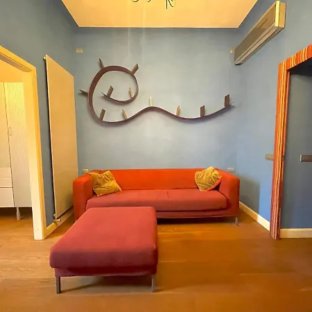 Inavigli - Retro Chic Flat In Milan