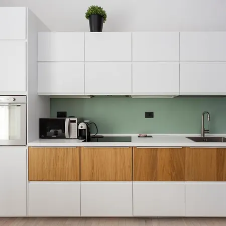 Lovely & Modern In China Town Area - Via Rosmini Apartmán