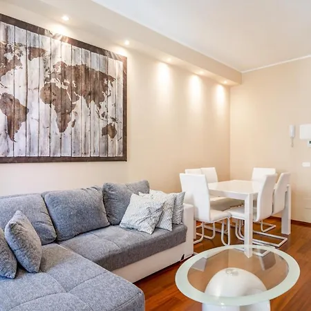 Easylife - - Tenca 7s - Porta Venezia Apartment Milan