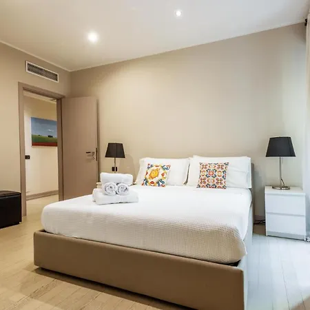 Apartment Easylife - - Giulini 5 - Castello Sforzersco Mailand