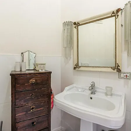 Conca Del Naviglio One Bedroom By Halldis Apartment *