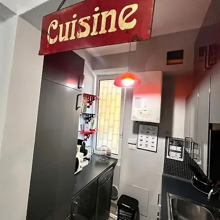 Appartement Kibilu - Via Thaon De Revel Milaan