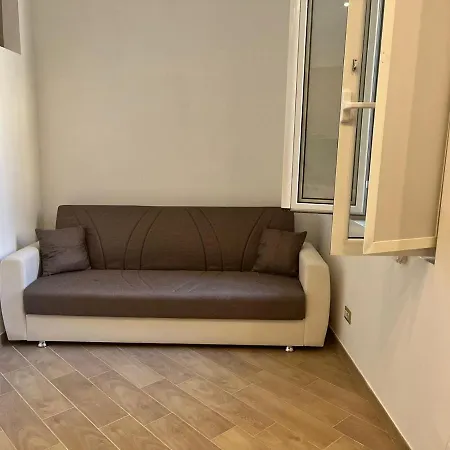 아파트 A Casa Di Alessandra *