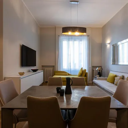 Heart Duomo District Apartment Milan