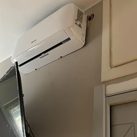 4 Bed In 7 Min Duomo Up To 6 Peop * Μιλάνο