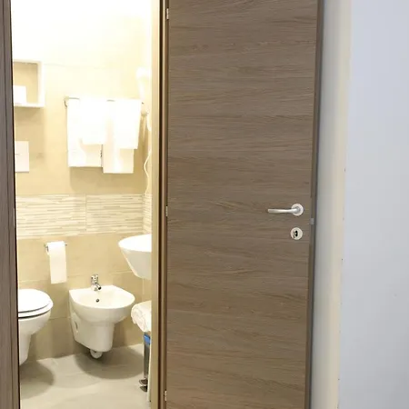 Hotel Leonardo Da Vinci