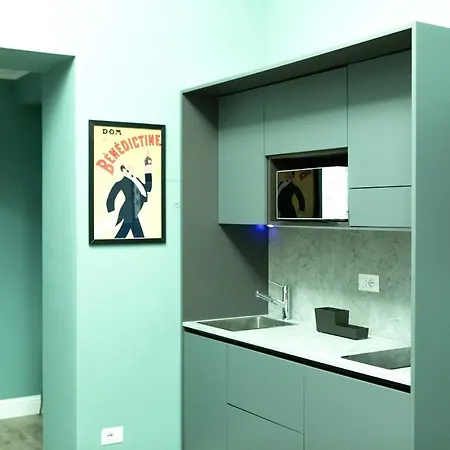 בית הארחה Household Settembrini 4*