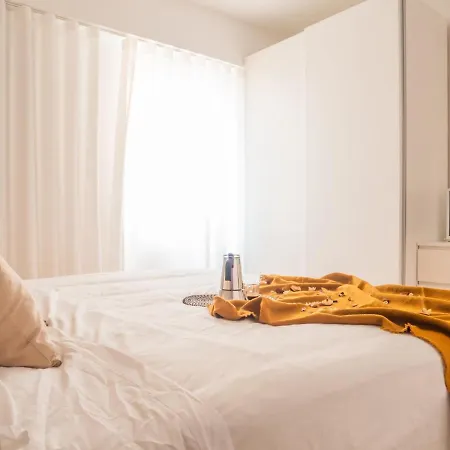 The Rent - Modern Near Corso Buenos Aires * Milano