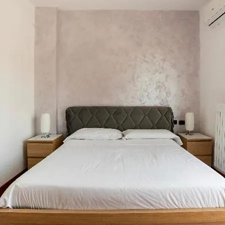 Apartman Casti - Mm3 Comasina *