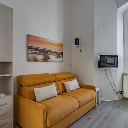 Milano, La Casetta Di Beatrice - By Host4u Lägenhet
