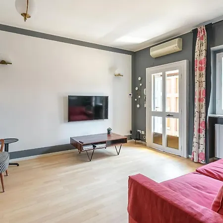 Maroncelli Apartment