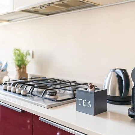 Rosselli 13 Apartment *