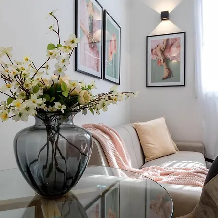 Hostmate - - Disciplini - Duomo