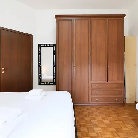 Primopiano - Pellegrino Rossi A * ミラノ