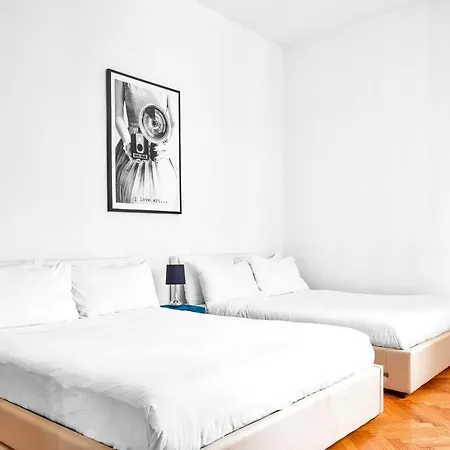 3 Bedrooms * Milano