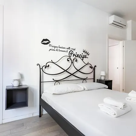 Appartement Guesthost - Station Renovated