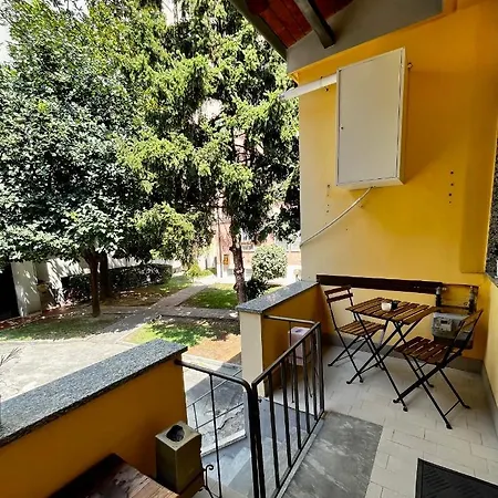 Gionas - Casa Indipendente In Zona Strategica Milánó