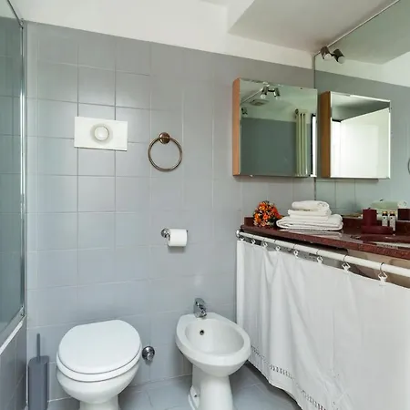 Apartamento Via Torino Milão