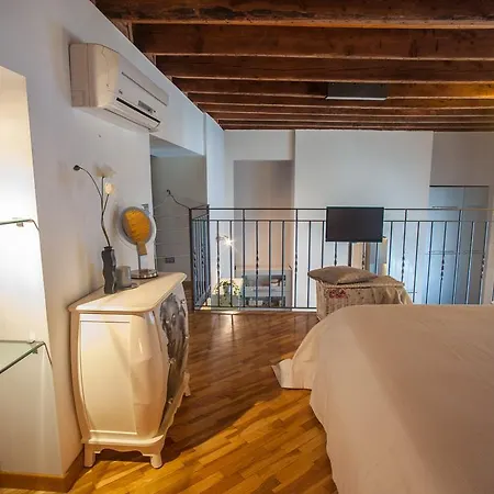 Anzani Loft Apartment