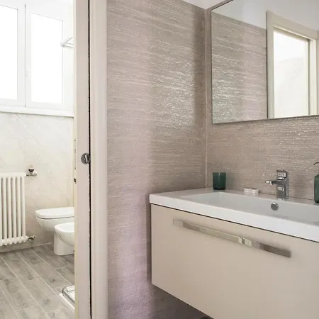 Youhosty - Paoli 3 *