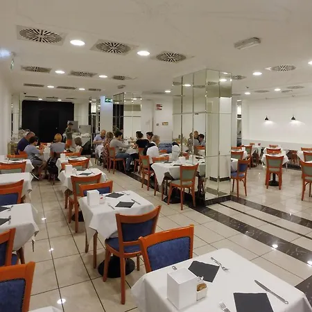 Hotel Ih Puccini