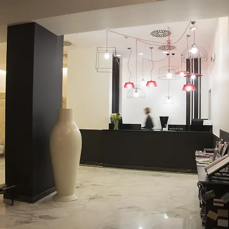 Ih Puccini Hotel