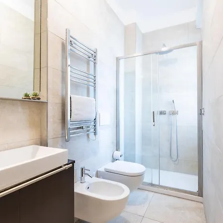 Rosselli 13 Apartment Milan