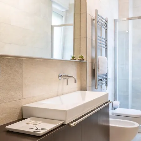 Apartment Rosselli 13 *