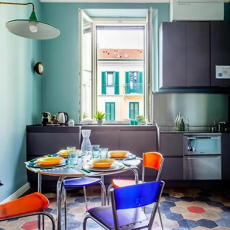 Joivy Elegant Flat With Balcony Apartamento