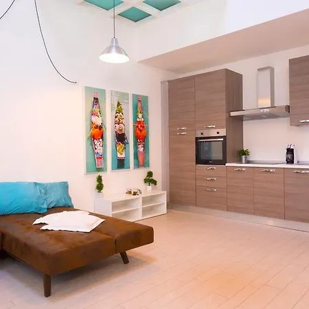 Via Breda 120 Apartamento Milão