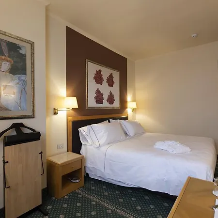 Regina Hotel Milan