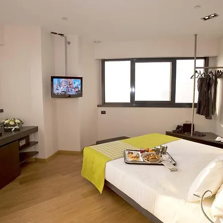 Western The Hub Hotel