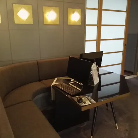 Garibaldi Station By Ihg 4*