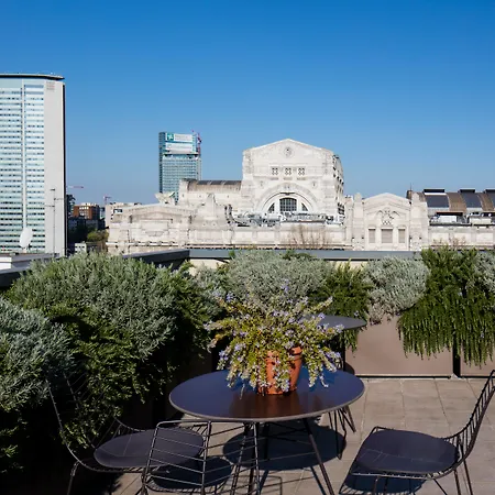 ستارهوتيلز إيشو 4*