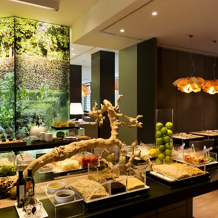 Starhotels Echo Hotel 4*