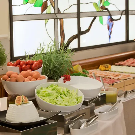 Ξενοδοχείο Starhotels Business Palace 4*