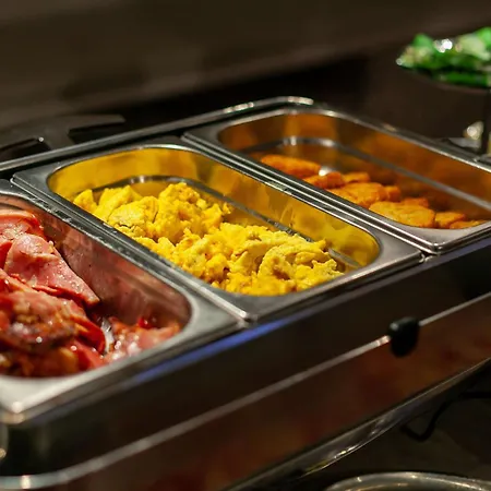 Mirage Sure Collection By Western 4* Milão