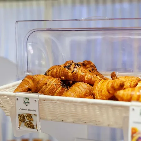 Mirage Sure Collection By Western 4* Milão